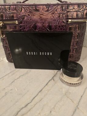 Bobbi Brown Black Compact with Clear/Pink-Tinted Powder Pot